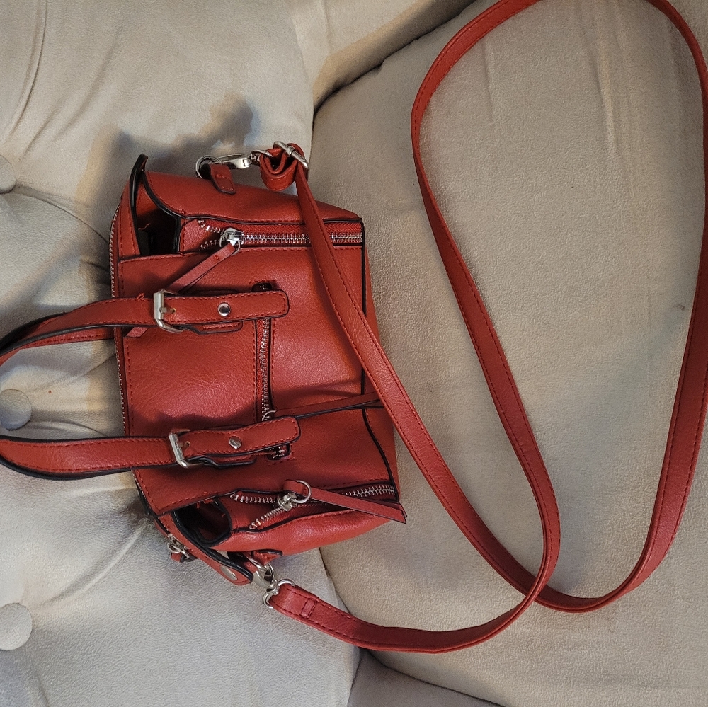 Crossbody bag